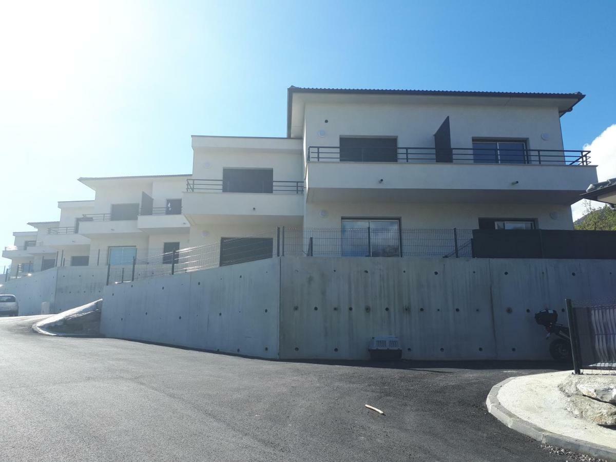 Charmant Studio Dans Residence Neuve Et Calme コルテ エクステリア 写真